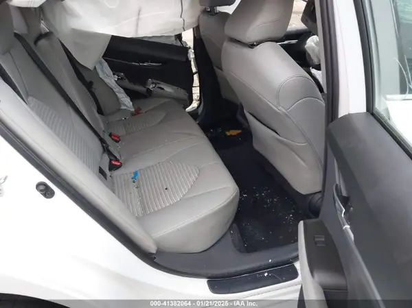 4T1G11AK1NU659511 2022 TOYOTA CAMRY - Image 8