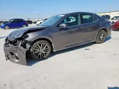 4T1G11AK1NU662294 2022 TOYOTA CAMRY