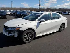 4T1G11AK1NU662862 2022 TOYOTA CAMRY