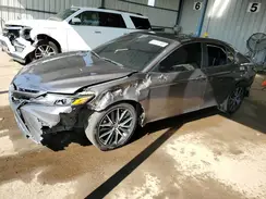 4T1G11AK1NU674137 2022 TOYOTA CAMRY