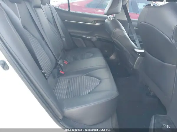 4T1G11AK1NU675241 2022 TOYOTA CAMRY - Image 8