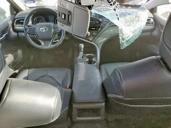 4T1G11AK1NU678981 2022 TOYOTA CAMRY - Image 8