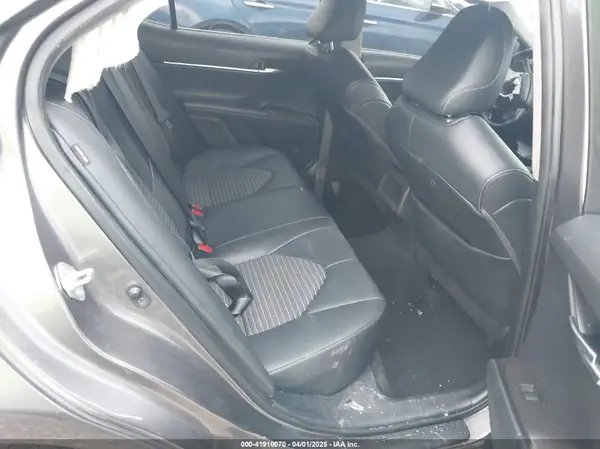 4T1G11AK1NU686269 2022 TOYOTA CAMRY - Image 8