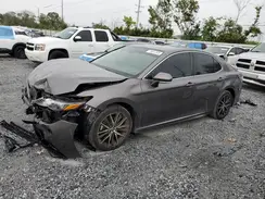 4T1G11AK1NU693867 2022 TOYOTA CAMRY