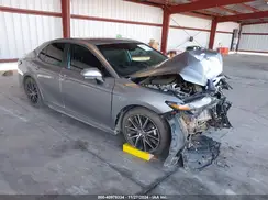 4T1G11AK1NU694579 2022 TOYOTA CAMRY