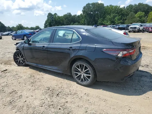 4T1G11AK1NU711509 2022 TOYOTA CAMRY - Image 2