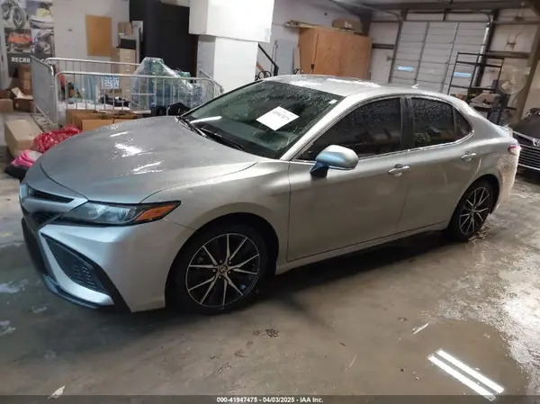 4T1G11AK1PU084734 2023 TOYOTA CAMRY - Image 2