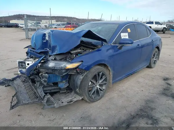 4T1G11AK1PU122723 2023 TOYOTA CAMRY - Image 2