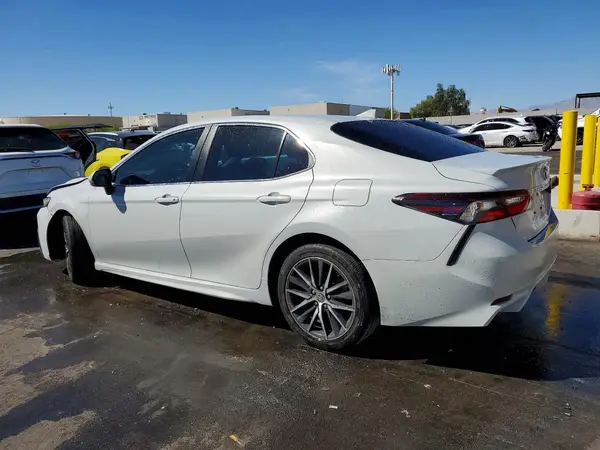 4T1G11AK1PU129400 2023 TOYOTA CAMRY - Image 2
