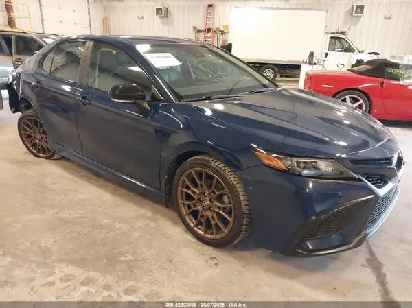 4T1G11AK1PU134435 2023 TOYOTA CAMRY - Image 1