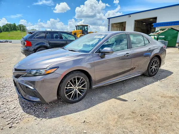 4T1G11AK1PU162719 2023 TOYOTA CAMRY - Image 1