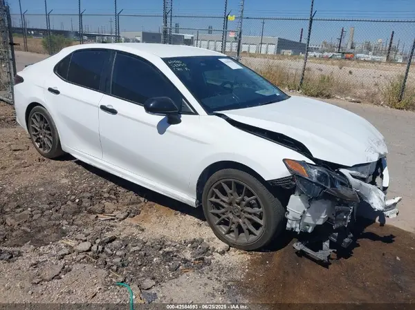4T1G11AK1PU167466 2023 TOYOTA CAMRY - Image 1