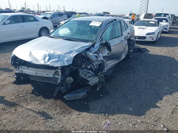 4T1G11AK1PU728071 2023 TOYOTA CAMRY - Image 2