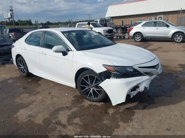 4T1G11AK1PU728832 2023 TOYOTA CAMRY - Image 1