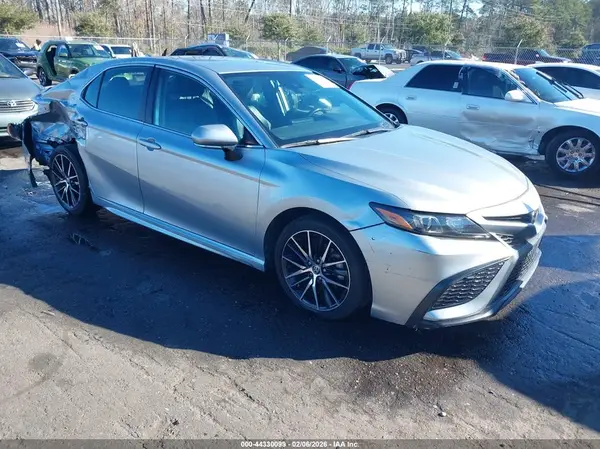 4T1G11AK1PU740527 2023 TOYOTA CAMRY - Image 1