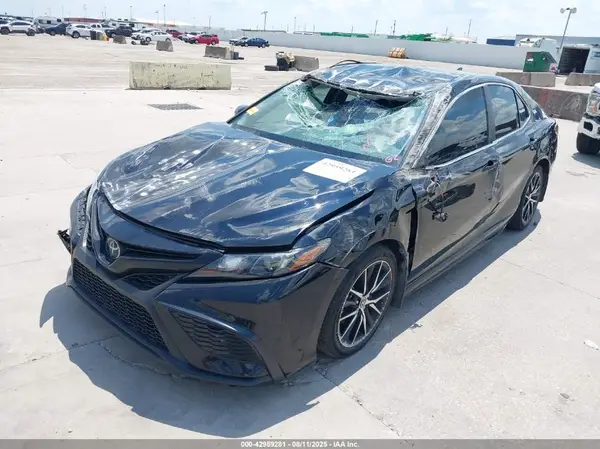 4T1G11AK1PU756002 2023 TOYOTA CAMRY - Image 2