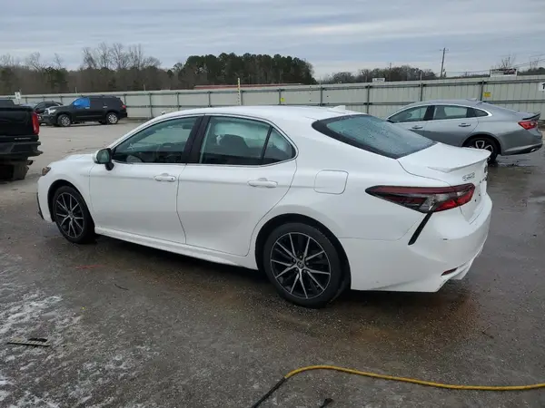 4T1G11AK1PU769686 2023 TOYOTA CAMRY - Image 2