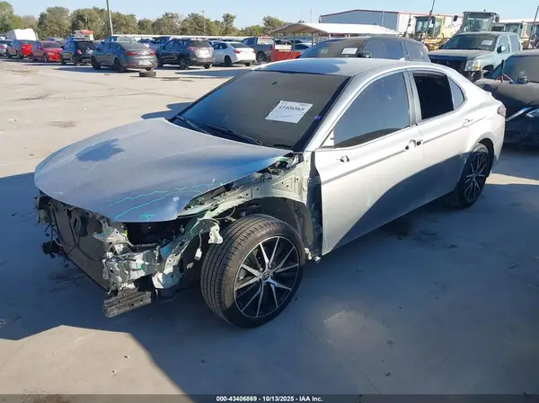 4T1G11AK1PU769767 2023 TOYOTA CAMRY - Image 2