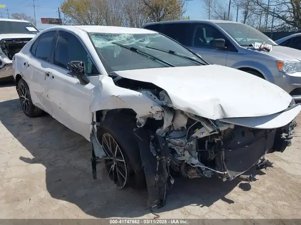 4T1G11AK1PU774077 2023 TOYOTA CAMRY - Image 1