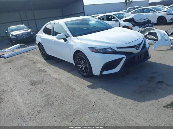 4T1G11AK1PU782163 2023 TOYOTA CAMRY - Image 1