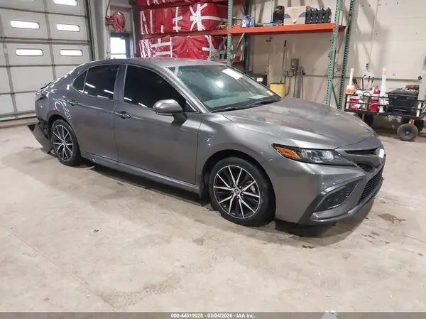 4T1G11AK1PU786939 2023 TOYOTA CAMRY - Image 1