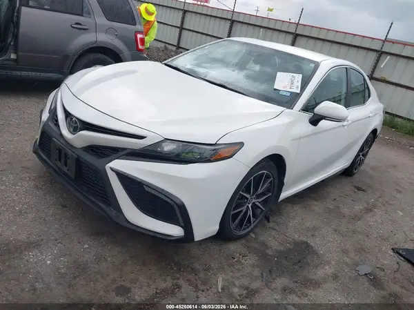 4T1G11AK1PU788013 2023 TOYOTA CAMRY - Image 2
