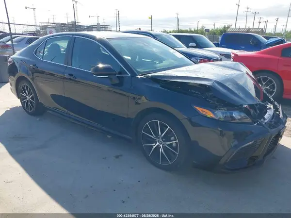 4T1G11AK1PU790487 2023 TOYOTA CAMRY - Image 1