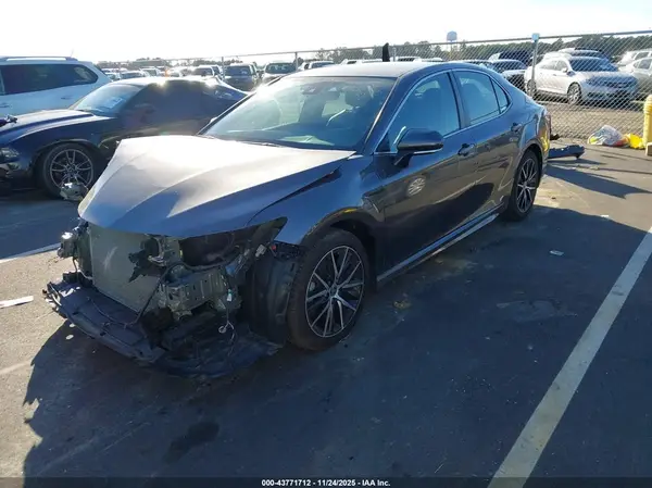 4T1G11AK1PU794930 2023 TOYOTA CAMRY - Image 2