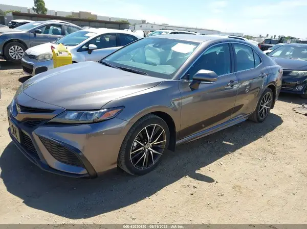 4T1G11AK1PU808633 2023 TOYOTA CAMRY - Image 2