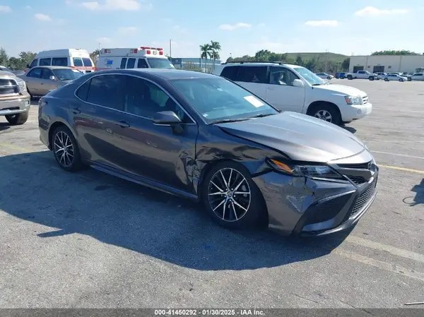 4T1G11AK1PU809099 2023 TOYOTA CAMRY - Image 1