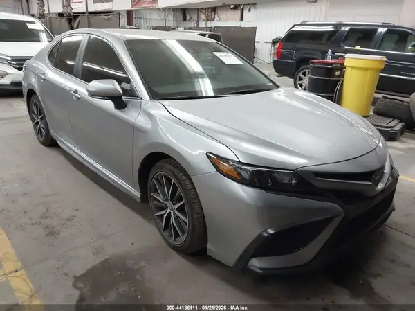 4T1G11AK1PU814982 2023 TOYOTA CAMRY - Image 1