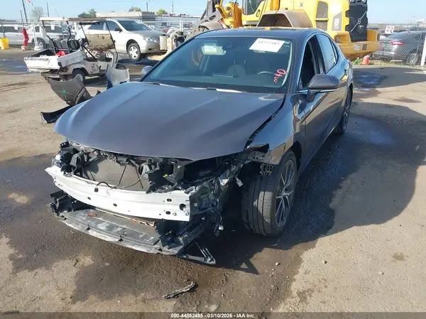 4T1G11AK1PU820877 2023 TOYOTA CAMRY - Image 2