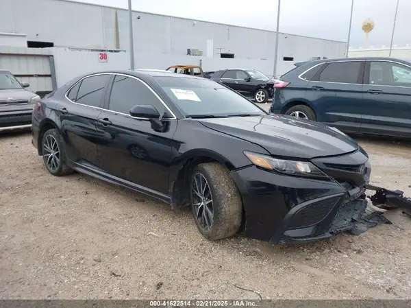 4T1G11AK1PU823262 2023 TOYOTA CAMRY - Image 1