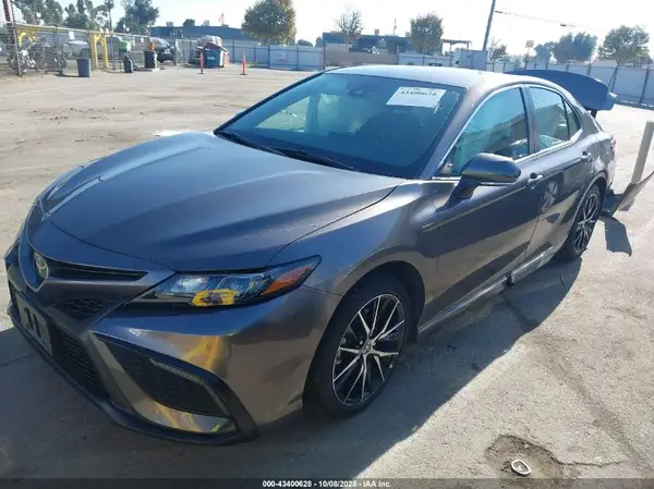 4T1G11AK1PU835427 2023 TOYOTA CAMRY - Image 2