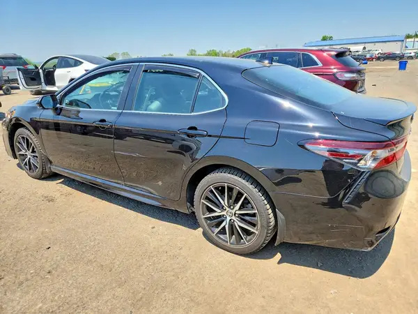 4T1G11AK1RU190703 2024 TOYOTA CAMRY - Image 2