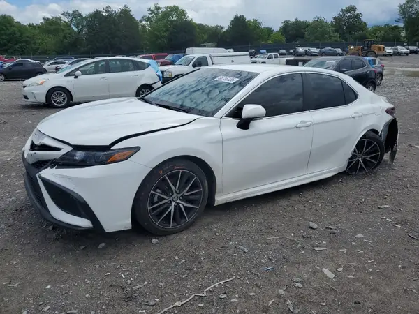 4T1G11AK1RU191673 2024 TOYOTA CAMRY - Image 1