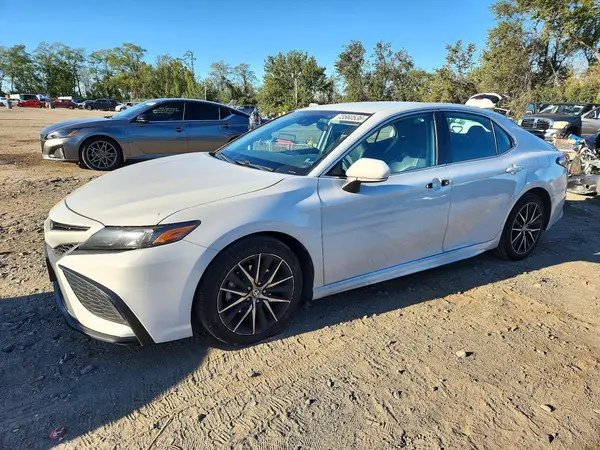 4T1G11AK1RU204003 2024 TOYOTA CAMRY - Image 1