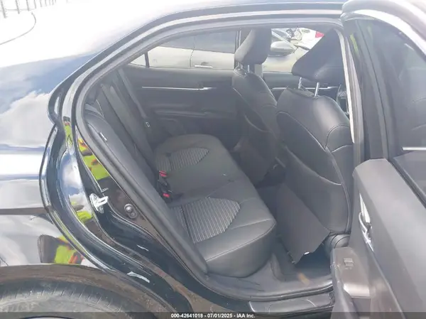 4T1G11AK1RU214014 2024 TOYOTA CAMRY - Image 8