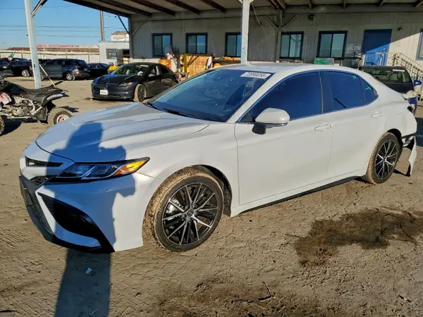 4T1G11AK1RU222727 2024 TOYOTA CAMRY