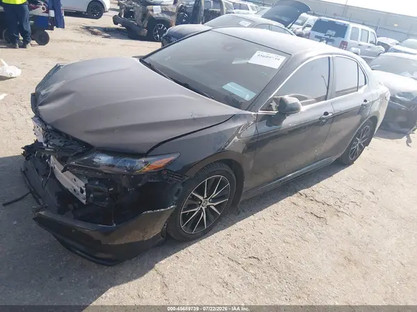 4T1G11AK1RU228401 2024 TOYOTA CAMRY - Image 2