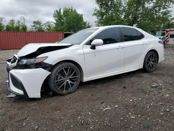 4T1G11AK1RU234103 2024 TOYOTA CAMRY - Image 1