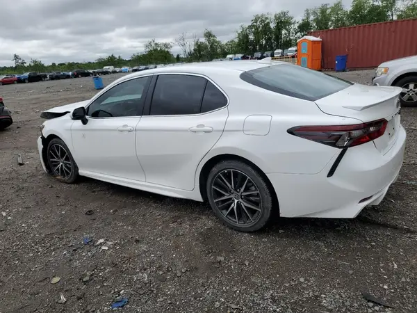 4T1G11AK1RU234103 2024 TOYOTA CAMRY - Image 2