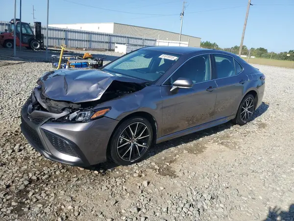 4T1G11AK1RU243576 2024 TOYOTA CAMRY - Image 1