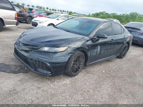 4T1G11AK1RU258885 2024 TOYOTA CAMRY - Image 2