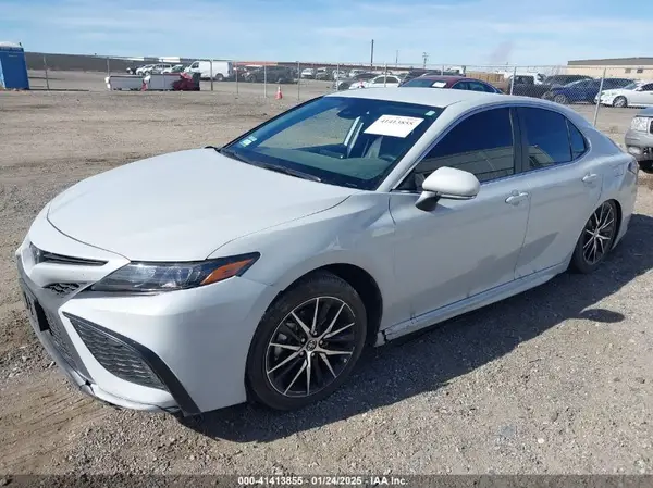 4T1G11AK1RU265111 2024 TOYOTA CAMRY - Image 2