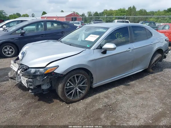 4T1G11AK1RU841425 2024 TOYOTA CAMRY - Image 2
