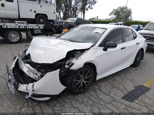 4T1G11AK1RU845507 2024 TOYOTA CAMRY - Image 2