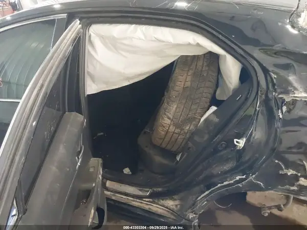 4T1G11AK1RU855695 2024 TOYOTA CAMRY - Image 8