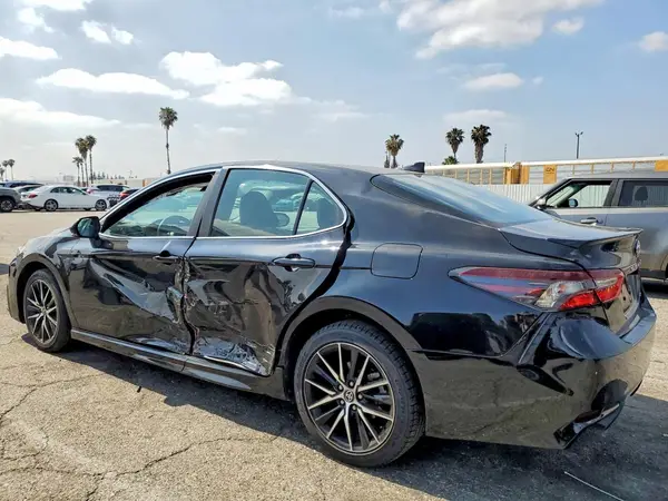 4T1G11AK1RU858189 2024 TOYOTA CAMRY - Image 2