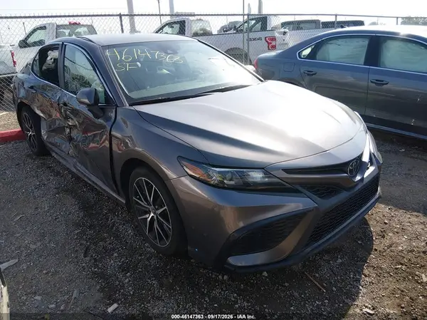 4T1G11AK1RU875347 2024 TOYOTA CAMRY - Image 1